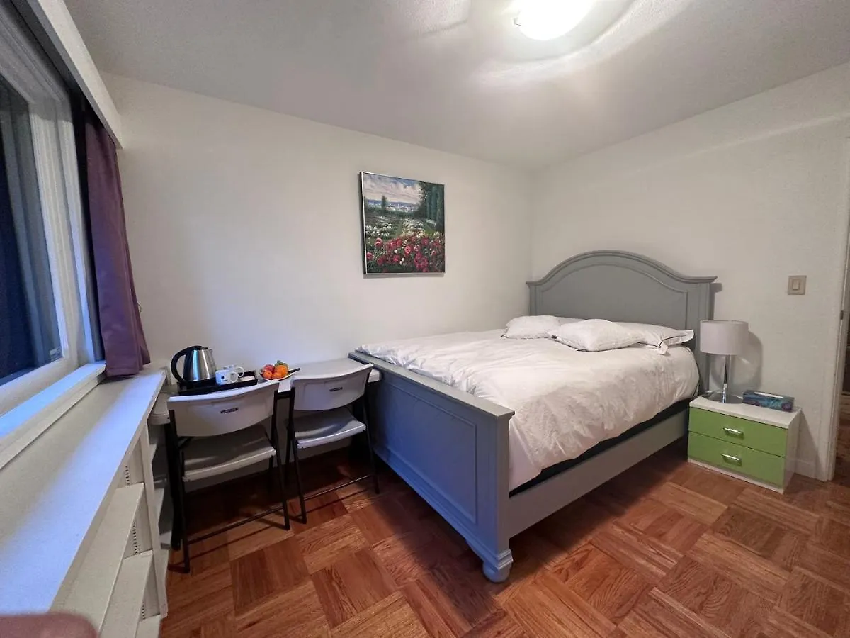 Homestay Airnest Apartment Vancouver Canada